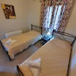 Zoi Apartment *