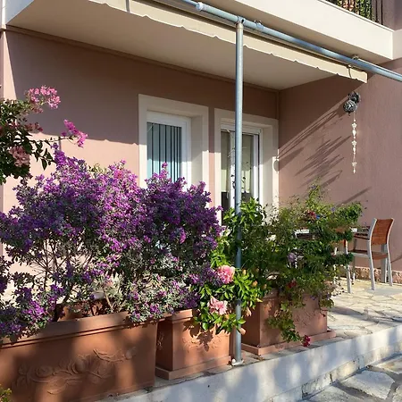 Zoi Appartement *